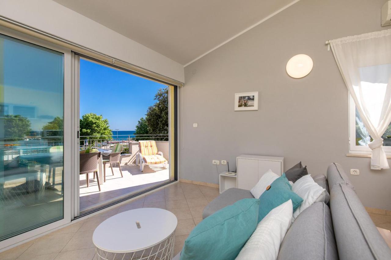 Apartment Portapisana Just 50M From The Beach Krk Town Luaran gambar